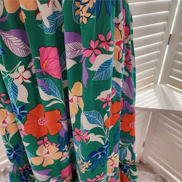 BOUTIQUE GREEN NWOT FLORAL RUFFLE PEPLUM LINED MAXI DRESS MULTIPLE SIZES - Picture 4 of 9